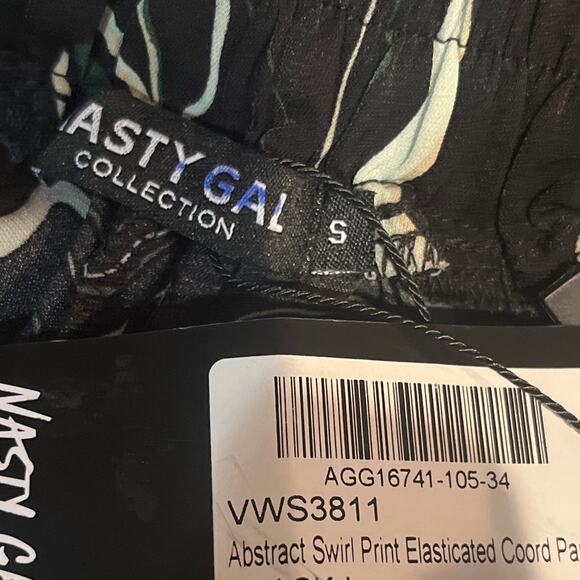 Nasty Gal NEW Black Abstract Swirl Print Wide Leg Pant Small - Picture 3 of 6